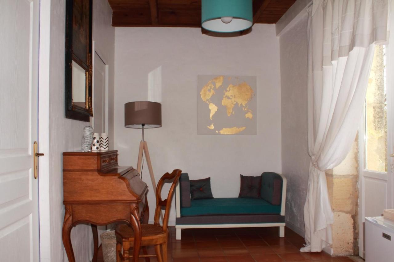 Saint-Michel-de-Montaigne Relais De La Renaissance Bed & Breakfast エクステリア 写真